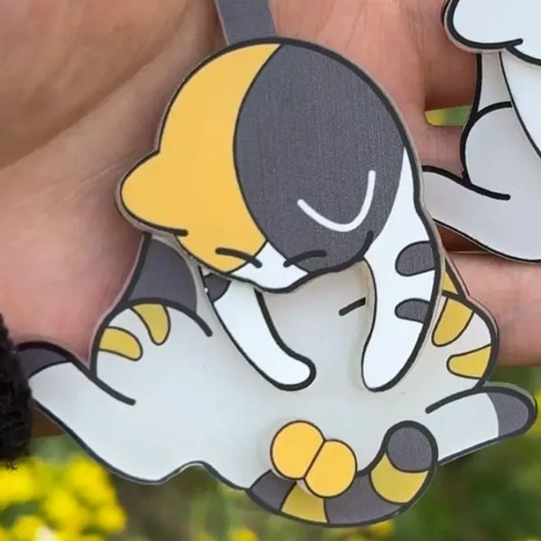 Rotating Cat Playful Keychain